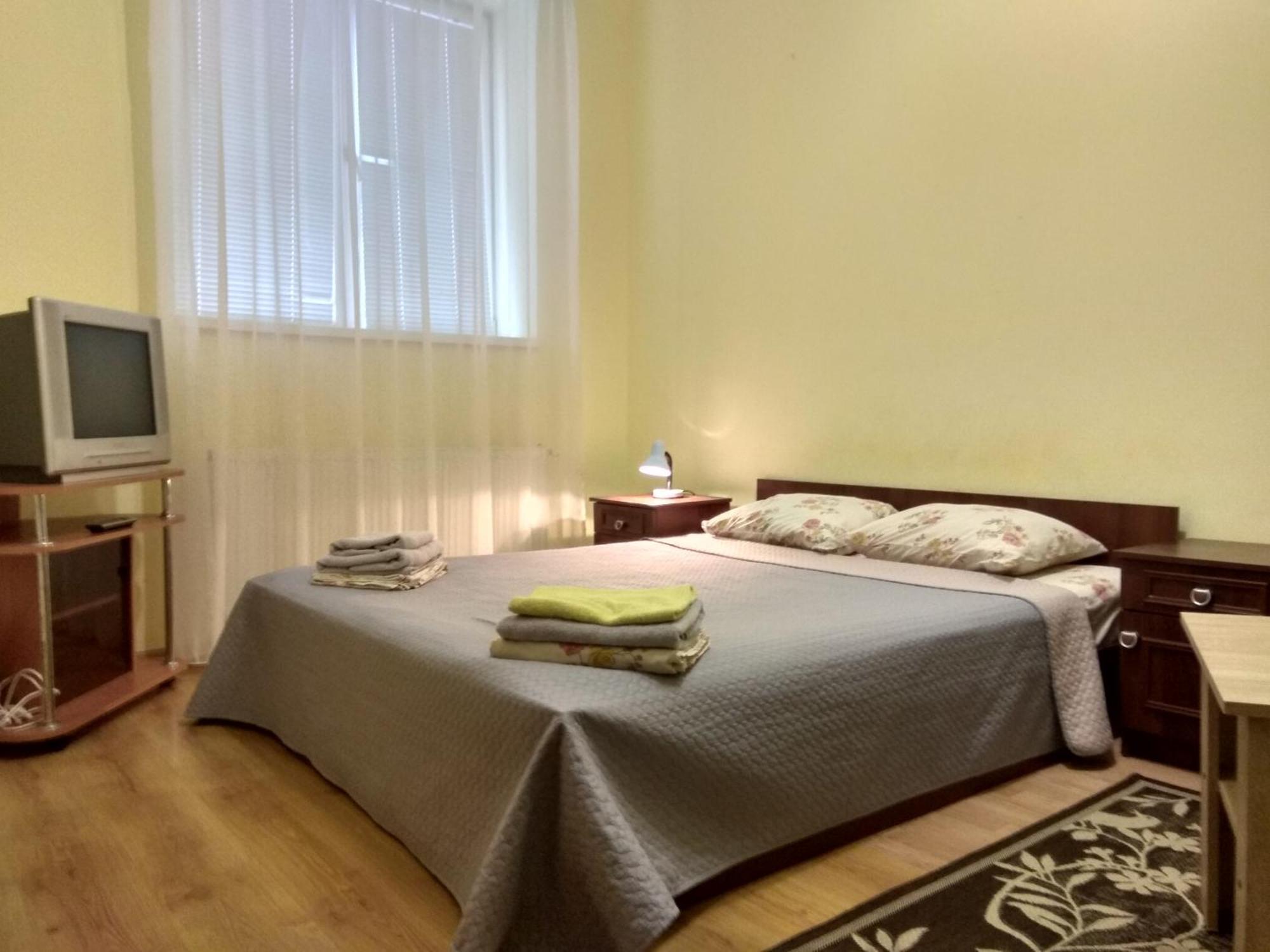 Apartments Domovik On Beregovskaya 3 Мукачеве Стая снимка