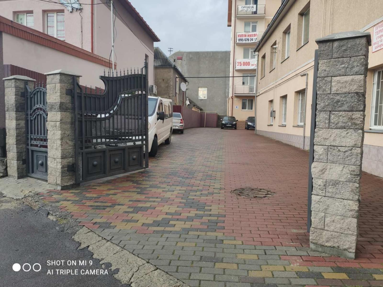 Apartments Domovik On Beregovskaya 3 Мукачеве Екстериор снимка